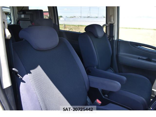 Nissan SERENA 2006-01 7796552-5