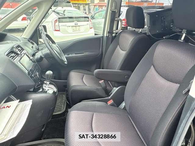 Nissan SERENA 2011-01 7796650-17