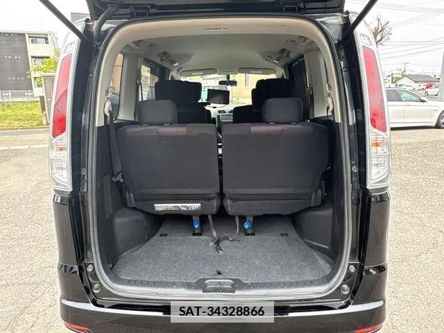 Nissan SERENA 2011-01 7796650-19