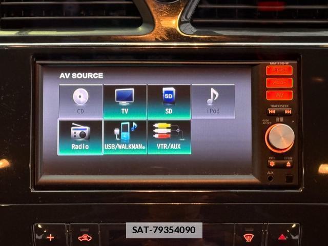 Nissan SERENA 2012-10 7796798-4