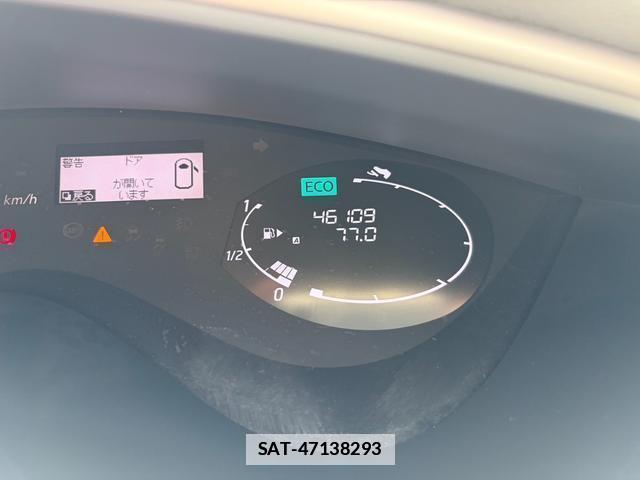 Nissan SERENA 2015-08 7796848-9