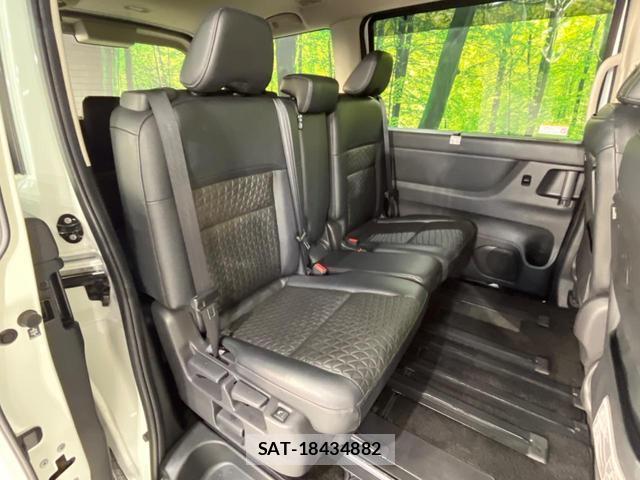 Nissan SERENA 2023-06 7797541-8