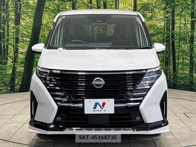 Nissan SERENA 2023-08 7797653-14