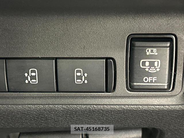 Nissan SERENA 2023-08 7797653-4