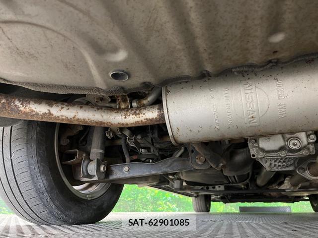 Nissan SERENA 2016-10 7798128-18
