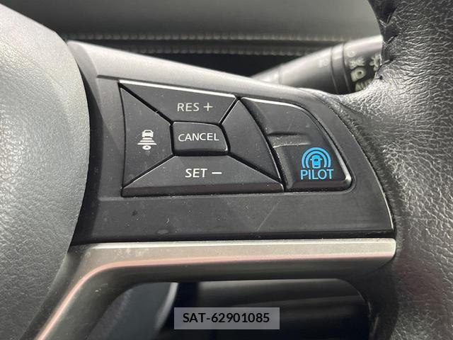 Nissan SERENA 2016-10 7798128-4