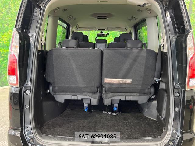 Nissan SERENA 2016-10 7798128-9