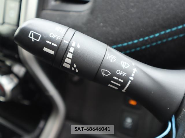 Nissan SERENA 2018-01 7798331-14