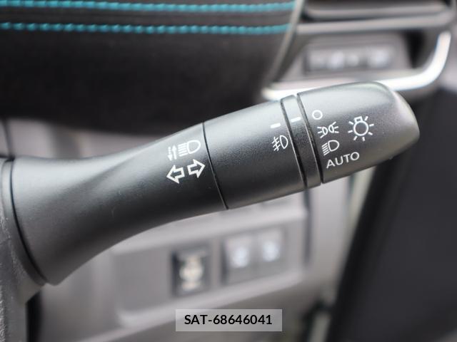 Nissan SERENA 2018-01 7798331-15