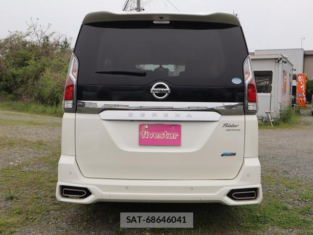 Nissan SERENA 2018-01 7798331-6