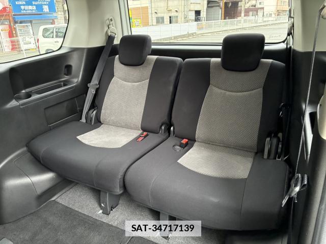 Nissan SERENA 2011-03 7798667-7