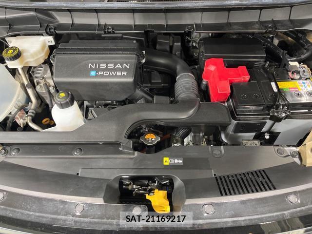 Nissan SERENA 2024-03 7799841-17