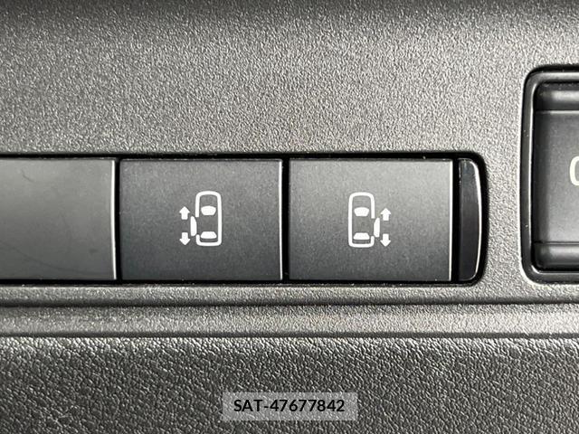 Nissan SERENA 2025-02 7799843-6