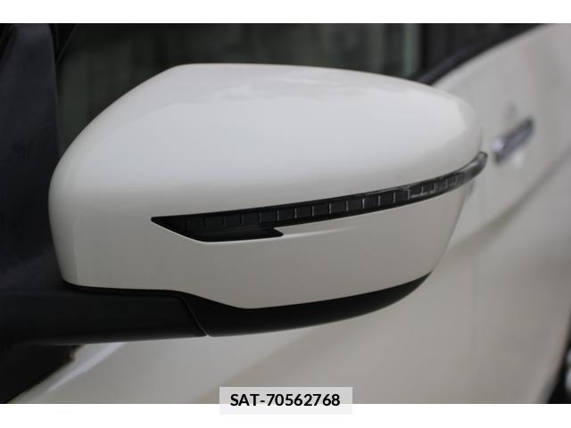 Nissan SERENA 2016-11 7800322-13