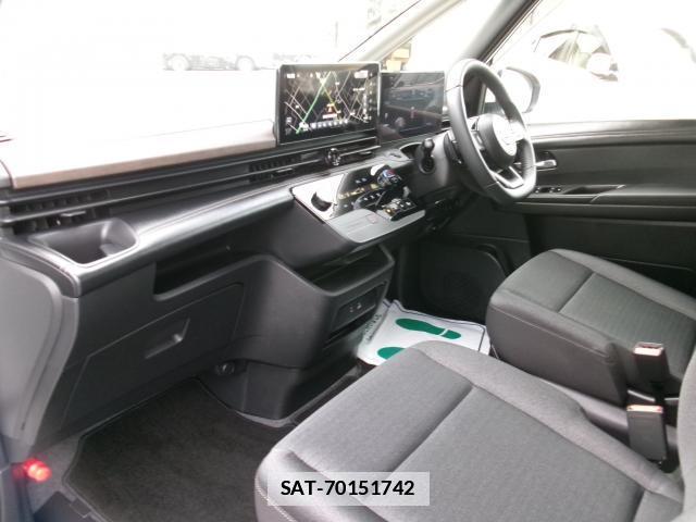 Nissan SERENA 2023-01 7800505-13