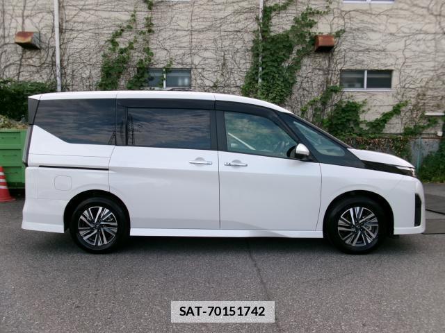 Nissan SERENA 2023-01 7800505-3