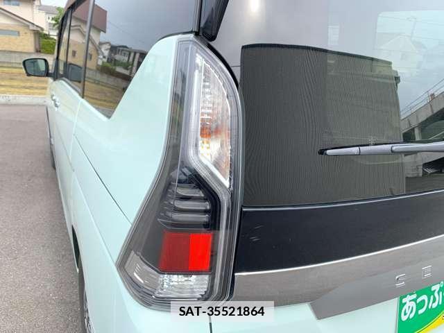 Nissan SERENA 2018-06 7801132-12