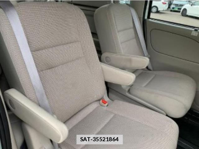 Nissan SERENA 2018-06 7801132-14
