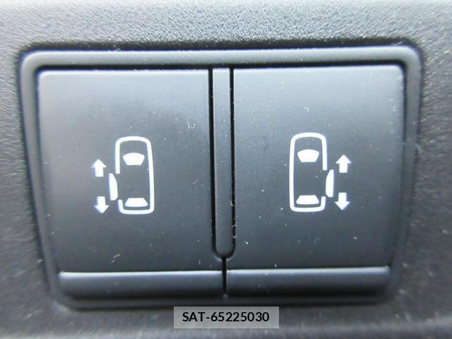 Nissan SERENA 2019-09 7802182-9