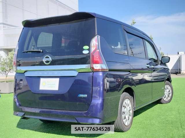 Nissan SERENA 2017-07 7802352-1