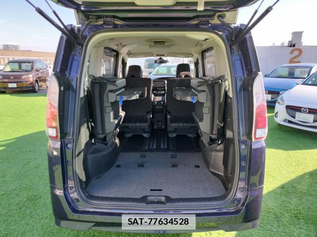 Nissan SERENA 2017-07 7802352-15