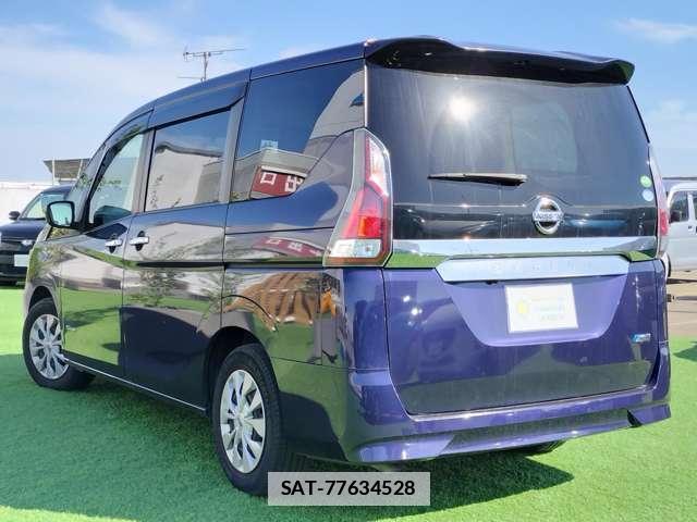 Nissan SERENA 2017-07 7802352-3
