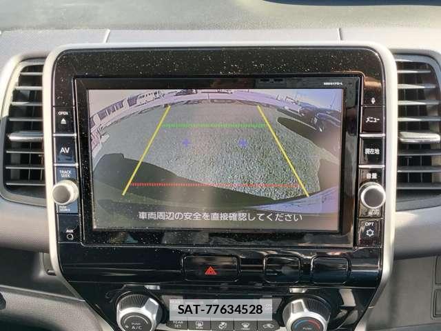 Nissan SERENA 2017-07 7802352-5