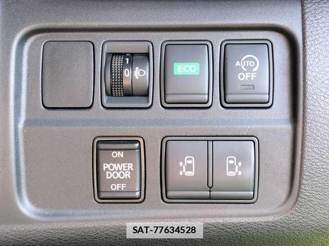 Nissan SERENA 2017-07 7802352-6