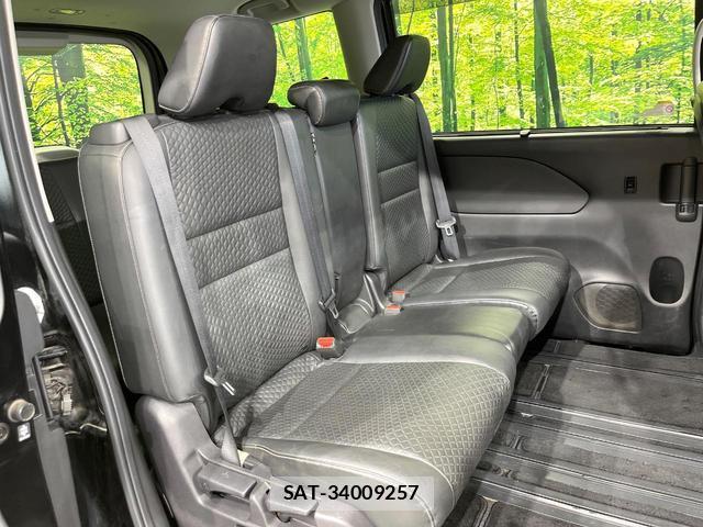 Nissan SERENA 2018-02 7804467-8