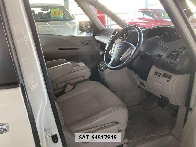 Nissan SERENA 2014-08 7804789-14