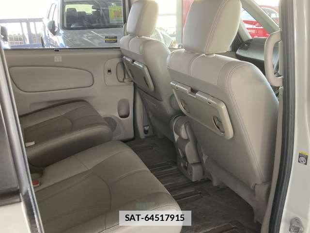 Nissan SERENA 2014-08 7804789-17
