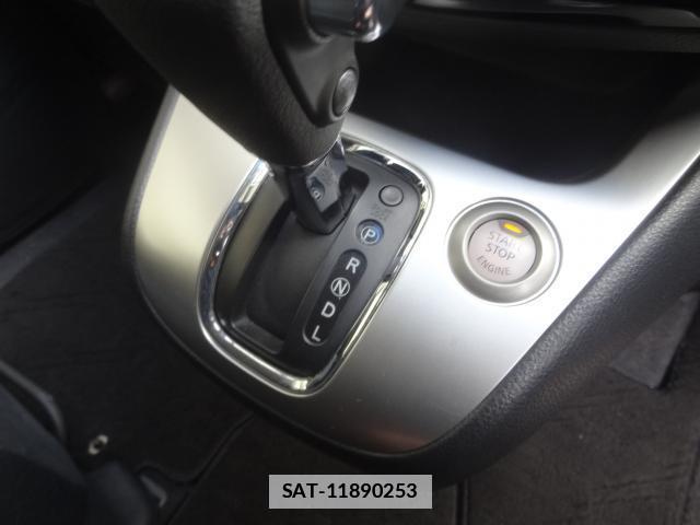 Nissan SERENA 2015-02 7805244-17