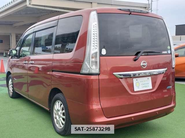 Nissan SERENA 2015-03 7805372-1