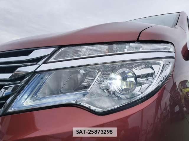 Nissan SERENA 2015-03 7805372-15