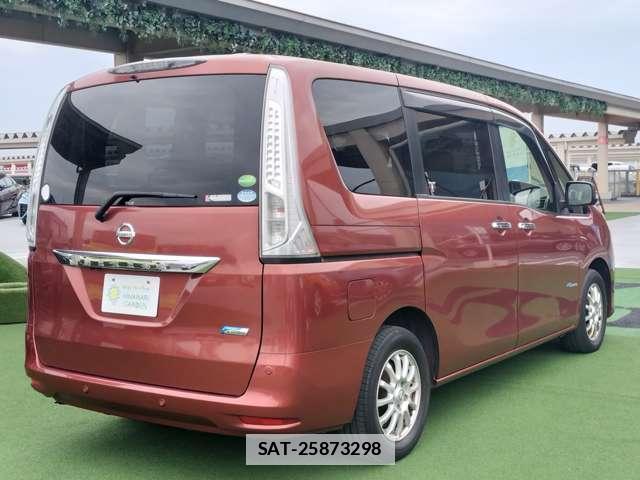 Nissan SERENA 2015-03 7805372-3