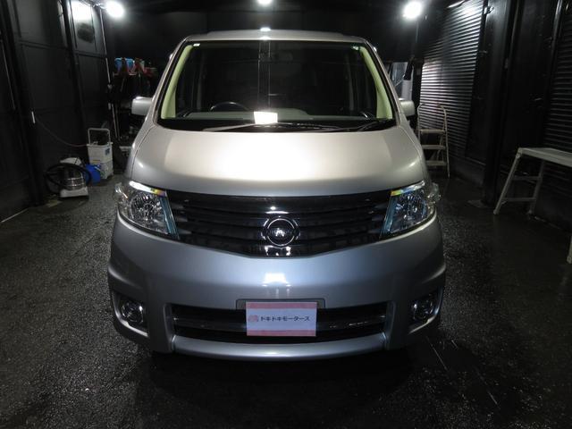 Nissan SERENA 2007-06 7806156-11