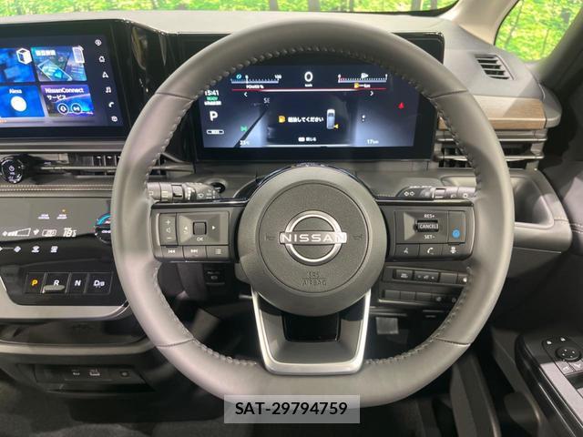Nissan SERENA 2025-11 7806358-11