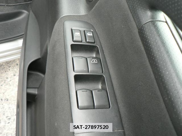Nissan SERENA 2010-06 7806690-10