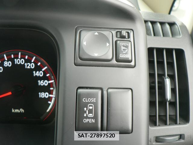 Nissan SERENA 2010-06 7806690-11