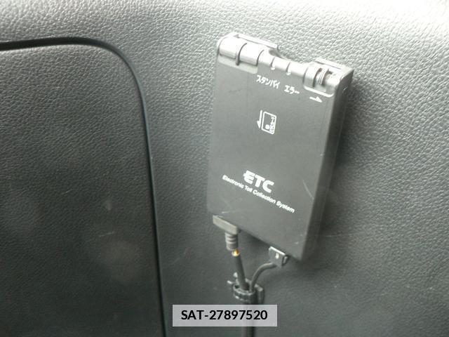 Nissan SERENA 2010-06 7806690-16