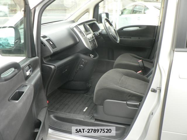 Nissan SERENA 2010-06 7806690-19