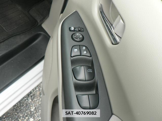 Nissan SERENA 2018-02 7806694-11