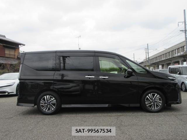Nissan SERENA 2023-02 7806975-3