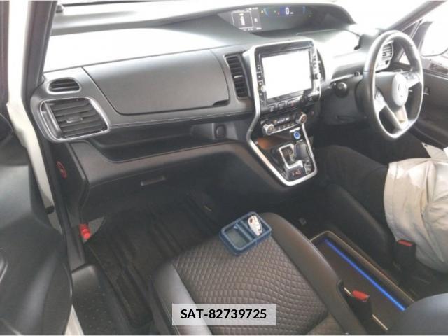 Nissan SERENA 2018-05 7807213-2