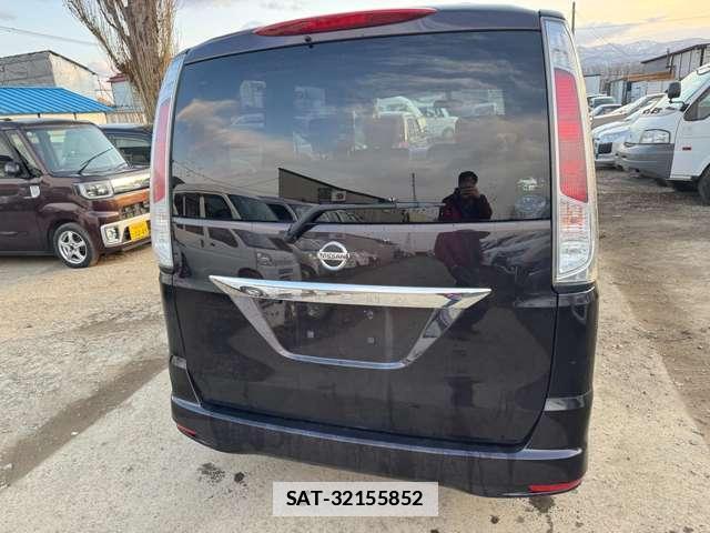 Nissan SERENA 2011-07 7808250-9