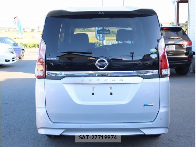 Nissan SERENA 2016-10 7808664-7