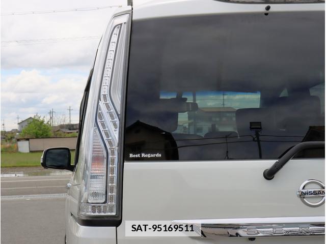 Nissan SERENA 2015-03 7808682-15