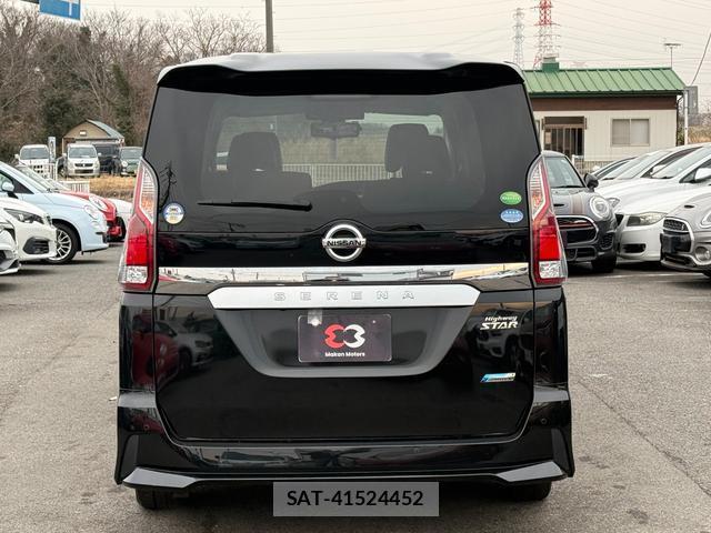 Nissan SERENA 2018-02 7808778-11