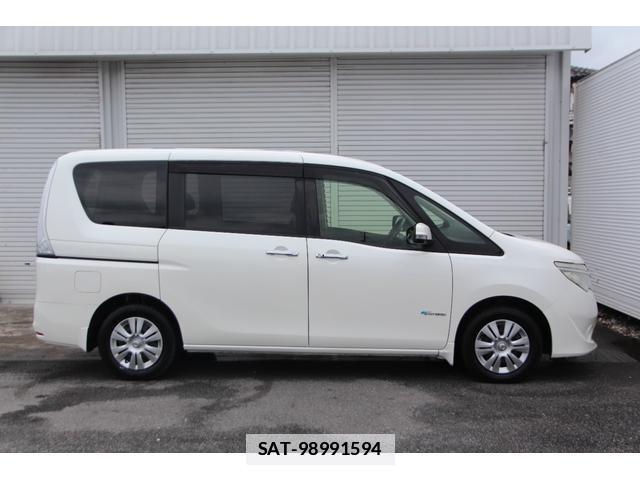 Nissan SERENA 2015-09 7810706-3