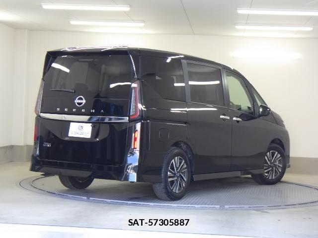 Nissan SERENA 2025-07 7810731-1